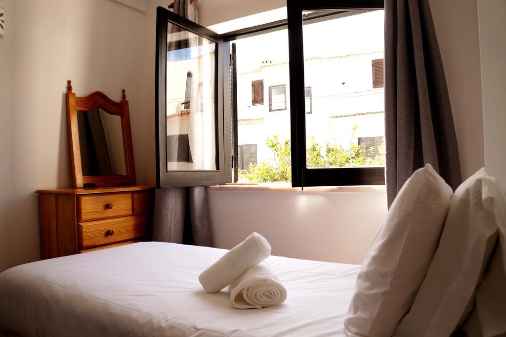 Guesthouse High Tower Lagos Esterno foto