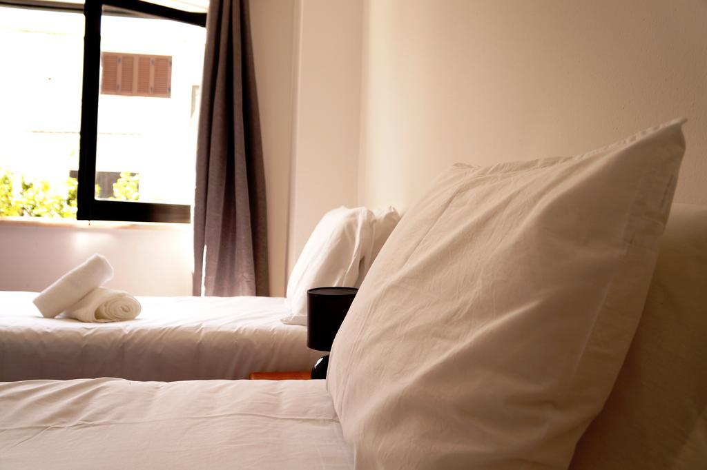 Guesthouse High Tower Lagos Esterno foto