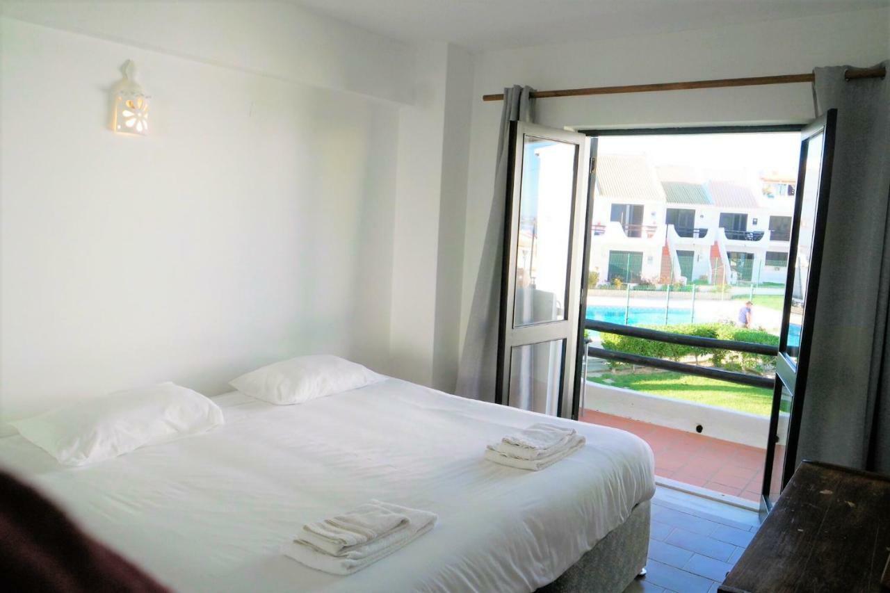 Guesthouse High Tower Lagos Esterno foto